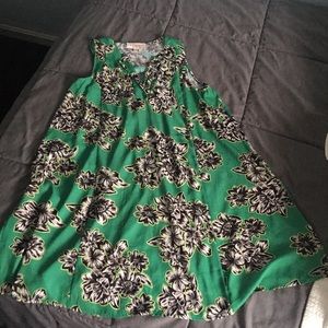 Sleeveless swing dress